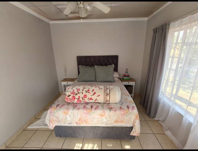 4 BEDROOM TOWNHOUSE FOR SALE IN CASHAN
